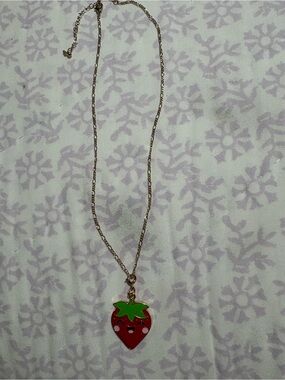Kawaii Red Strawberry Pendant Necklace with Green Leaf Accent